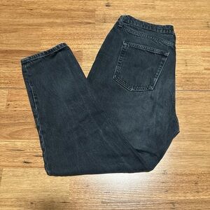 GAP Women's Black Straight Leg Jeans